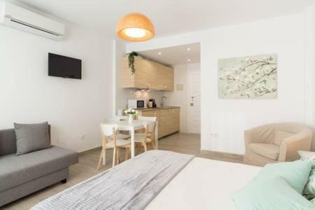 Estudio Apartamento Nuevo Benalbeach Benalmádena Esterno foto